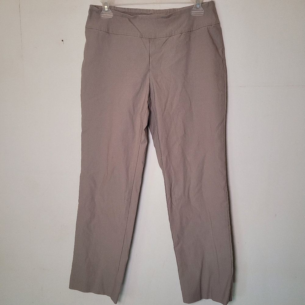 NIC+ZOE Straight Leg Pants in Taupe